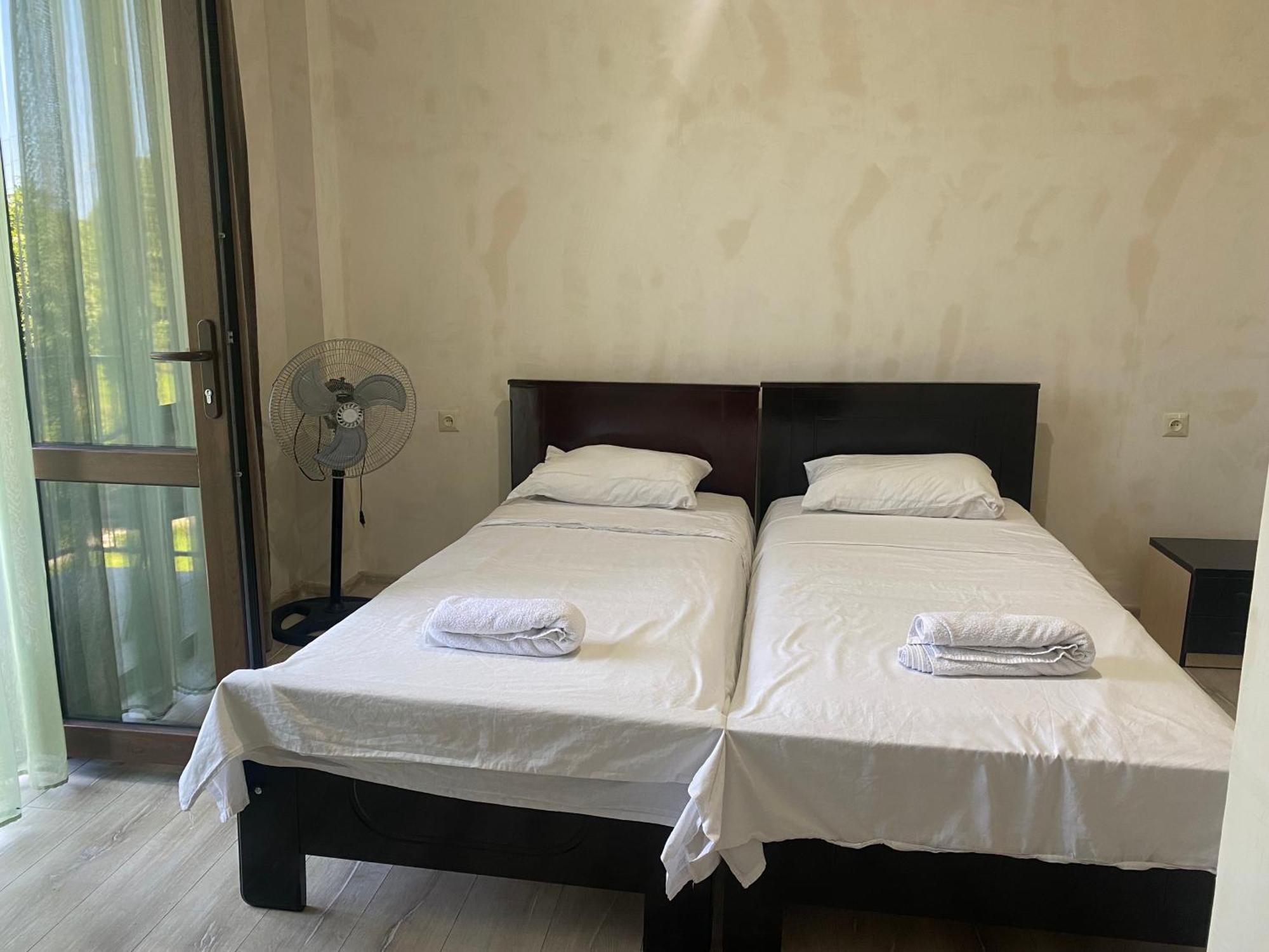 Family Hotel Our House Ts'ikhisdziri Luaran gambar