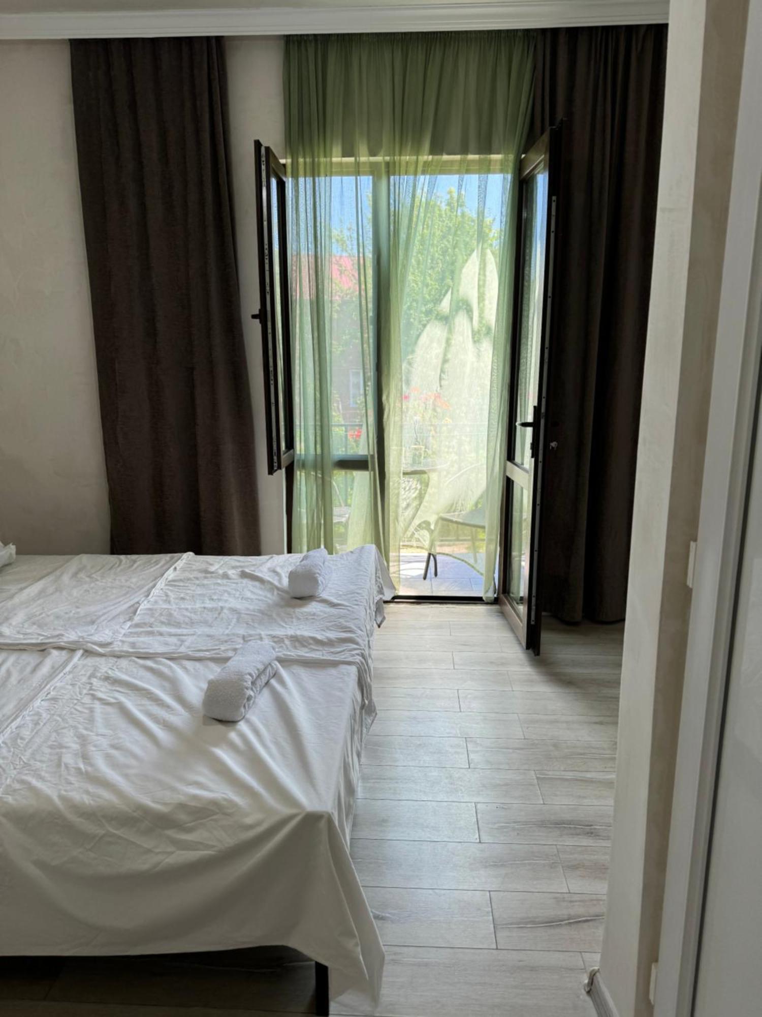 Family Hotel Our House Ts'ikhisdziri Luaran gambar